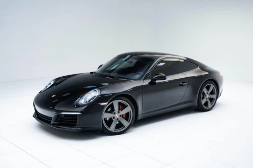 
           
        2017 Porsche 911 Carrera