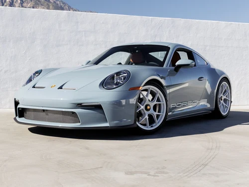 
           
        2024 Porsche 911 S