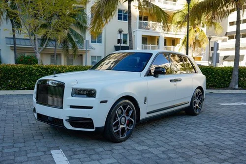 
           
        2023 Rolls-Royce Cullinan Black Badge Sport