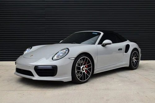 
           
        2019 Porsche 911