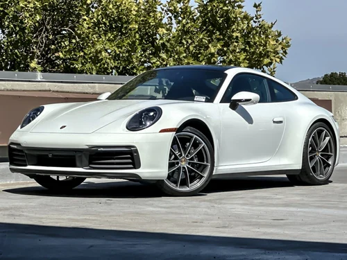 
           
        2022 Porsche 911 Carrera