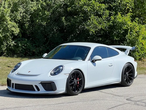 
           
        2018 Porsche 911 GT3