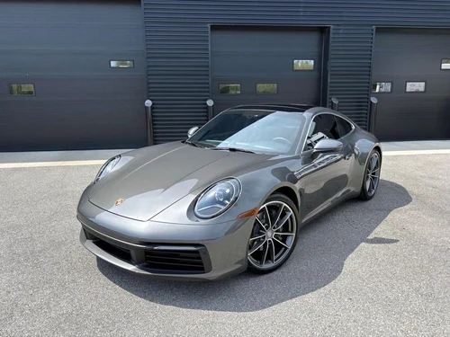 
           
        2020 Porsche 911
