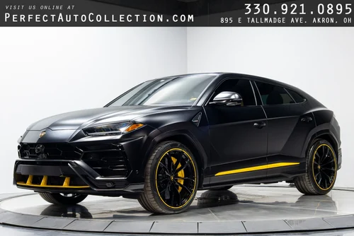 
           
        2022 Lamborghini Urus Graphite Capsule
