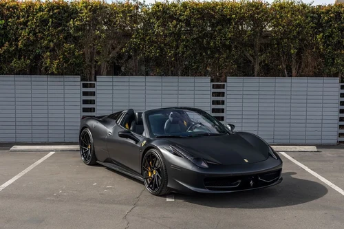 
           
        2014 Ferrari 458 Spider Base
