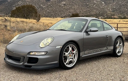 
           
        2005 Porsche 911 Carrera S 997