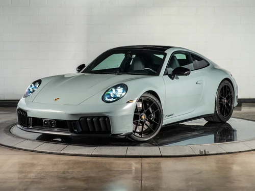 
           
        2025 Porsche 911 Carrera GTS