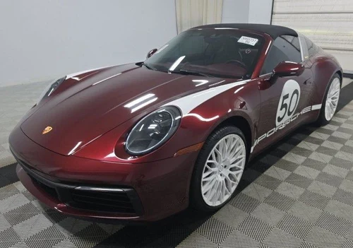 
           
        2021 Porsche 911 Targa 4S Heritage Design Edition