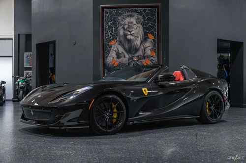 2023 Ferrari 812 GTS