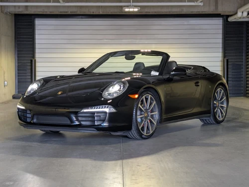 
           
        2015 Porsche 911 4S