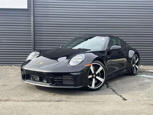 
           
        2026 Porsche 911 Carrera 4S