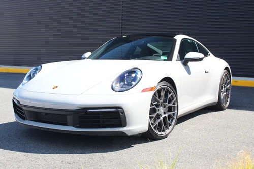 
           
        2021 Porsche 911 Carrera