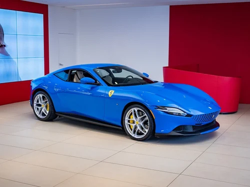 
           
        2023 Ferrari Roma Base