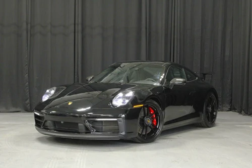 
           
        2024 Porsche 911 Carrera GTS