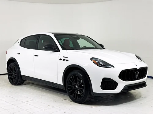 
           New 
        2025 Maserati Grecale Modena