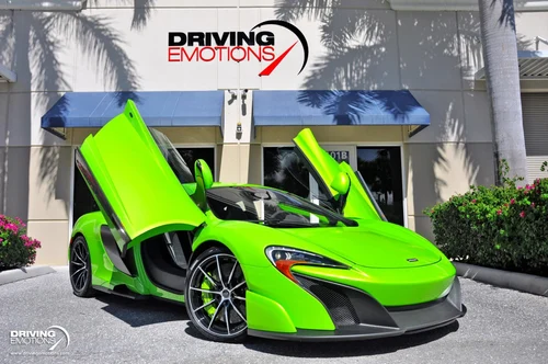 
           
        2016 McLaren 675LT