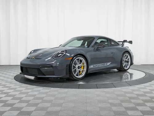 
           New 
        2026 Porsche 911 GT3
