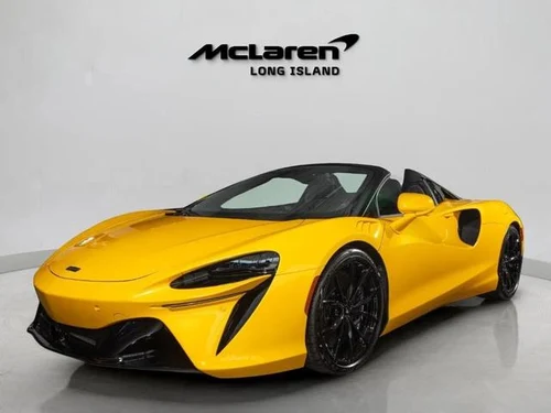 
           
        2025 McLaren Artura