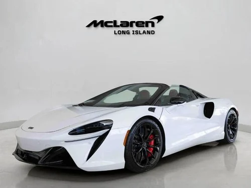 
           
        2025 McLaren Artura