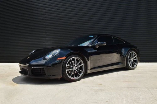 
           
        2021 Porsche 911