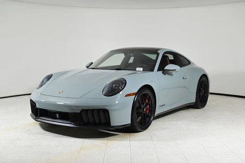
           
        2025 Porsche 911