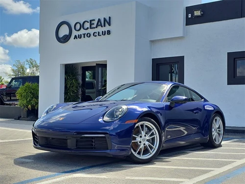 
           
        2021 Porsche 911