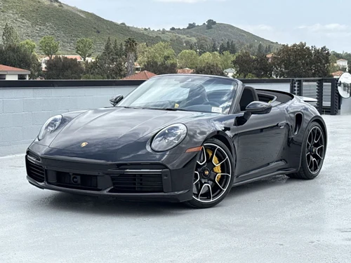 
           
        2021 Porsche 911