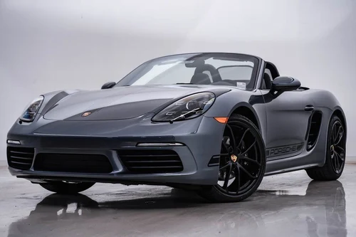 
           
        2025 Porsche 718 Boxster