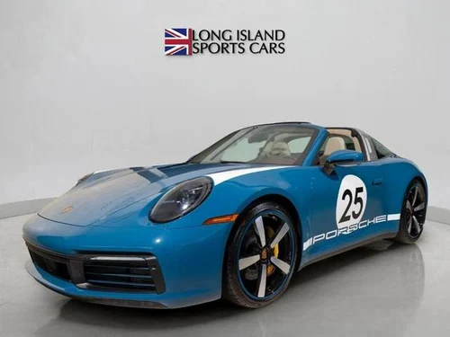 
           
        2021 Porsche 911 Targa 4S