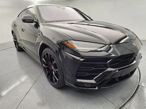 
           
        2022 Lamborghini Urus Graphite Capsule
