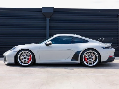 
           
        2024 Porsche 911 GT3
