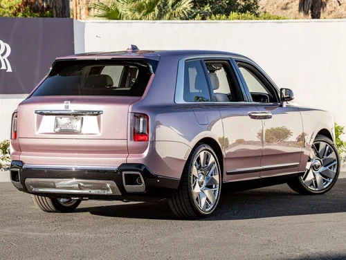 
           New 
        2026 Rolls-Royce Cullinan