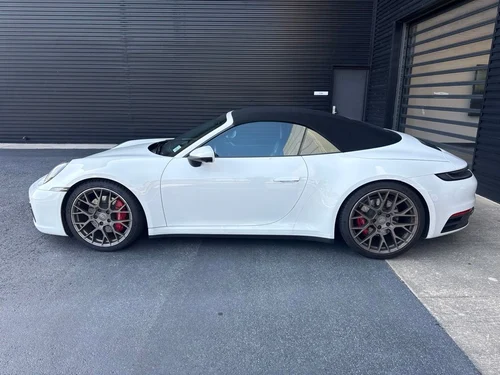 
           
        2023 Porsche 911 Carrera 4S