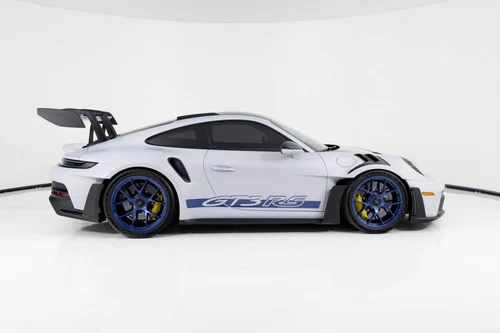 
           
        2025 Porsche 911 GT3 RS