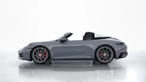 
           
        2024 Porsche 911 4S