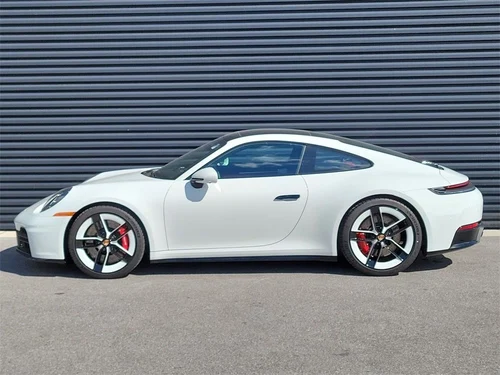 
           New 
        2026 Porsche 911 Carrera 4S