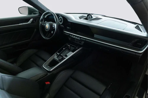 
           
        2021 Porsche 911 Turbo S