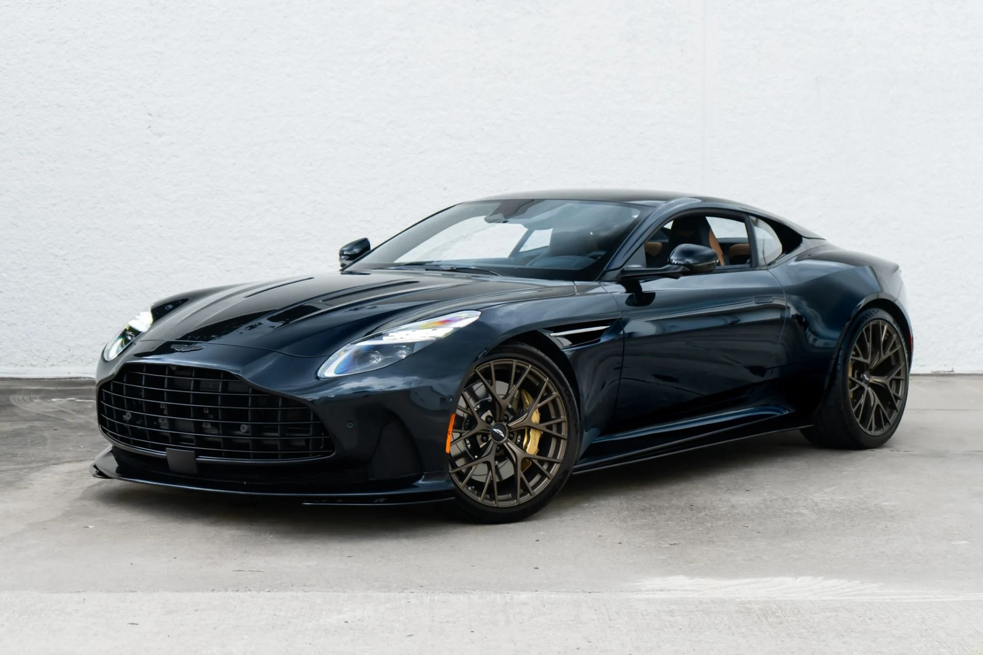 mph000_1000168678_Used_2024_Aston_Martin_DB_12_V8_1780518223_820d0ac4f2