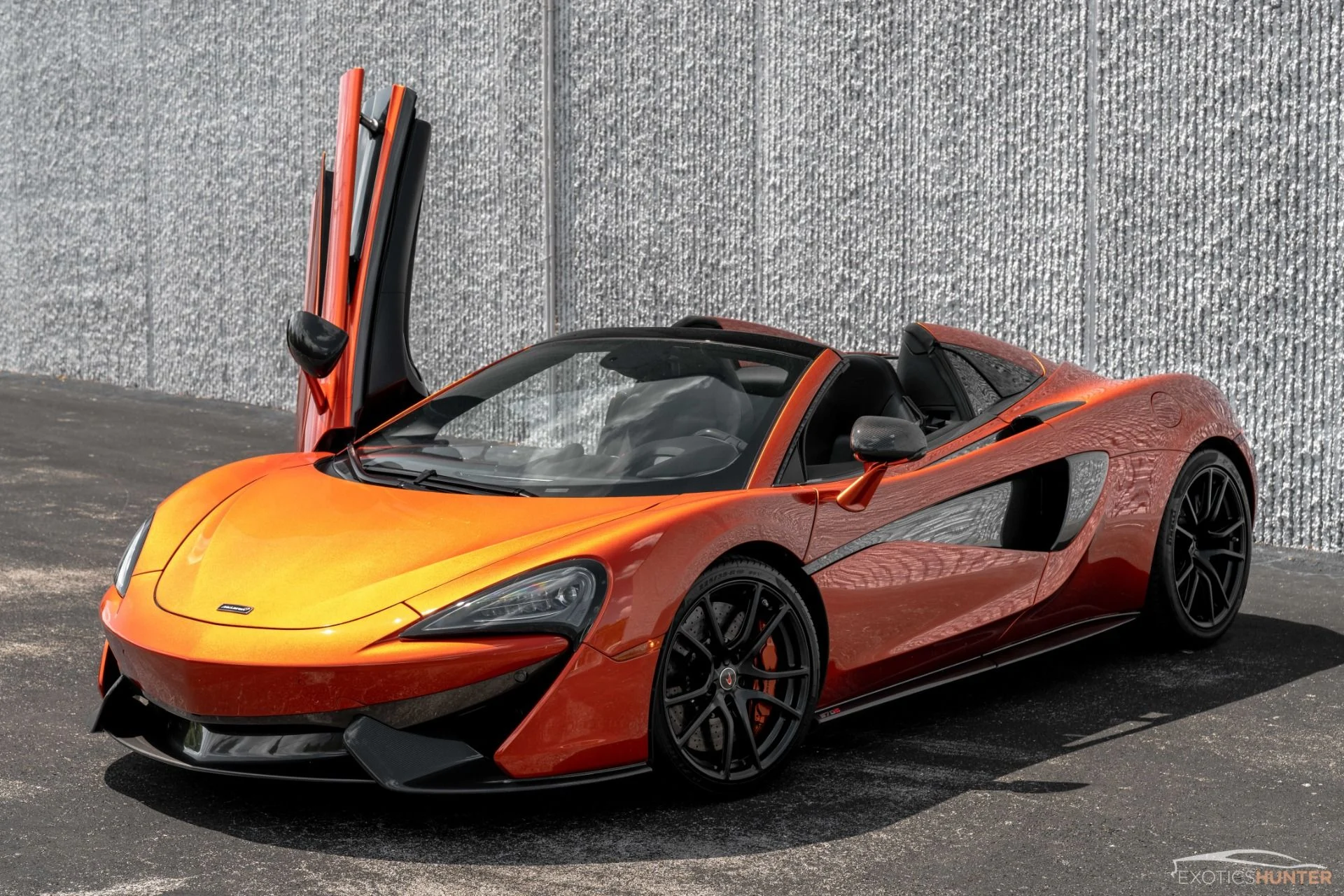 mph000_1002830058_Used_2018_Mc_Laren_570_S_Spider_w_Tons_of_Carbon_Luxury_Pack_Front_Lift_Volcano_Orange_1726586789_4007226846