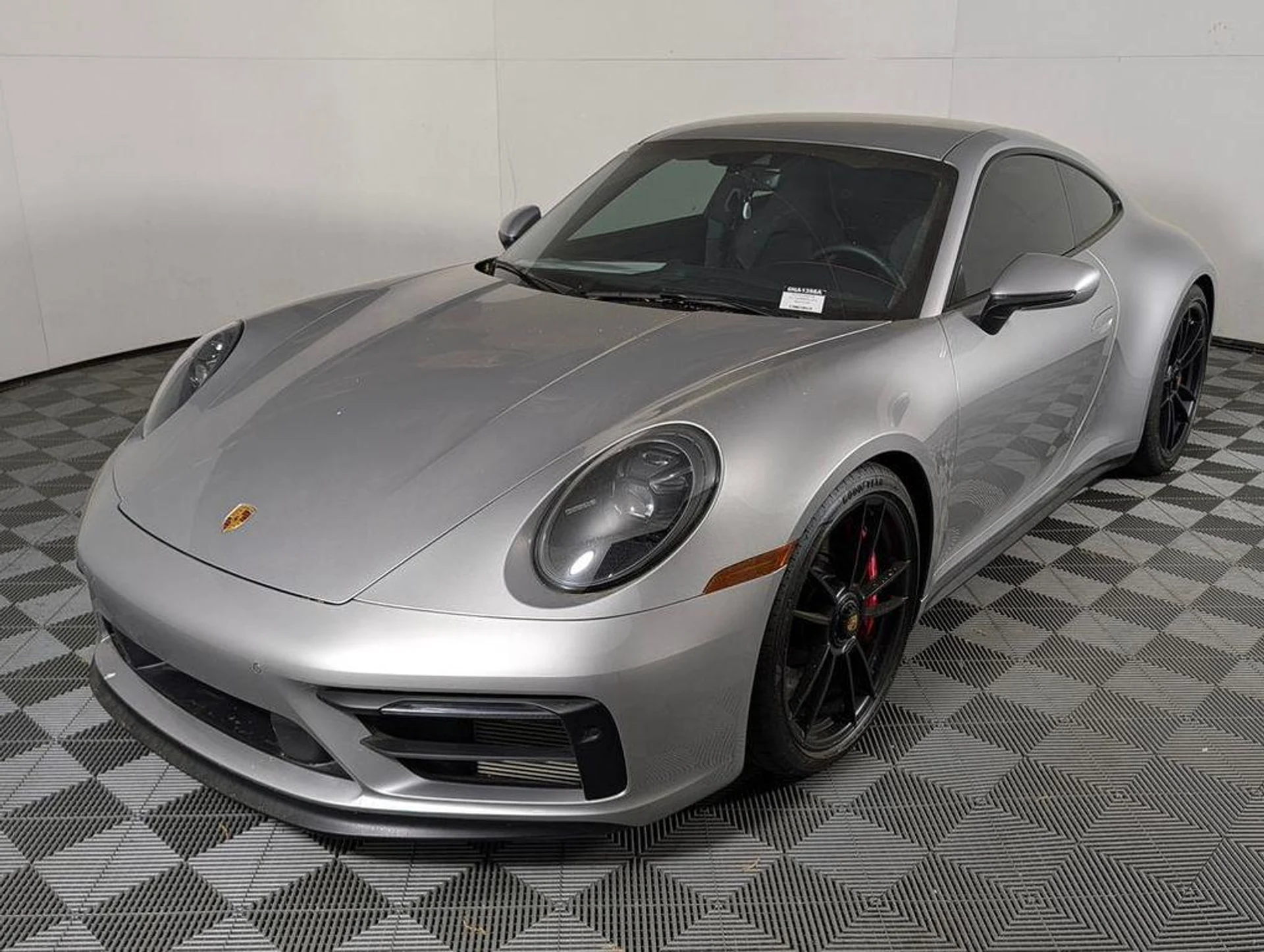 mph000_1010998789_u_N_9gvp_S_St_DZM_Kt_7_D_Nd_U_Cyu_My_U_5bedea1d9d