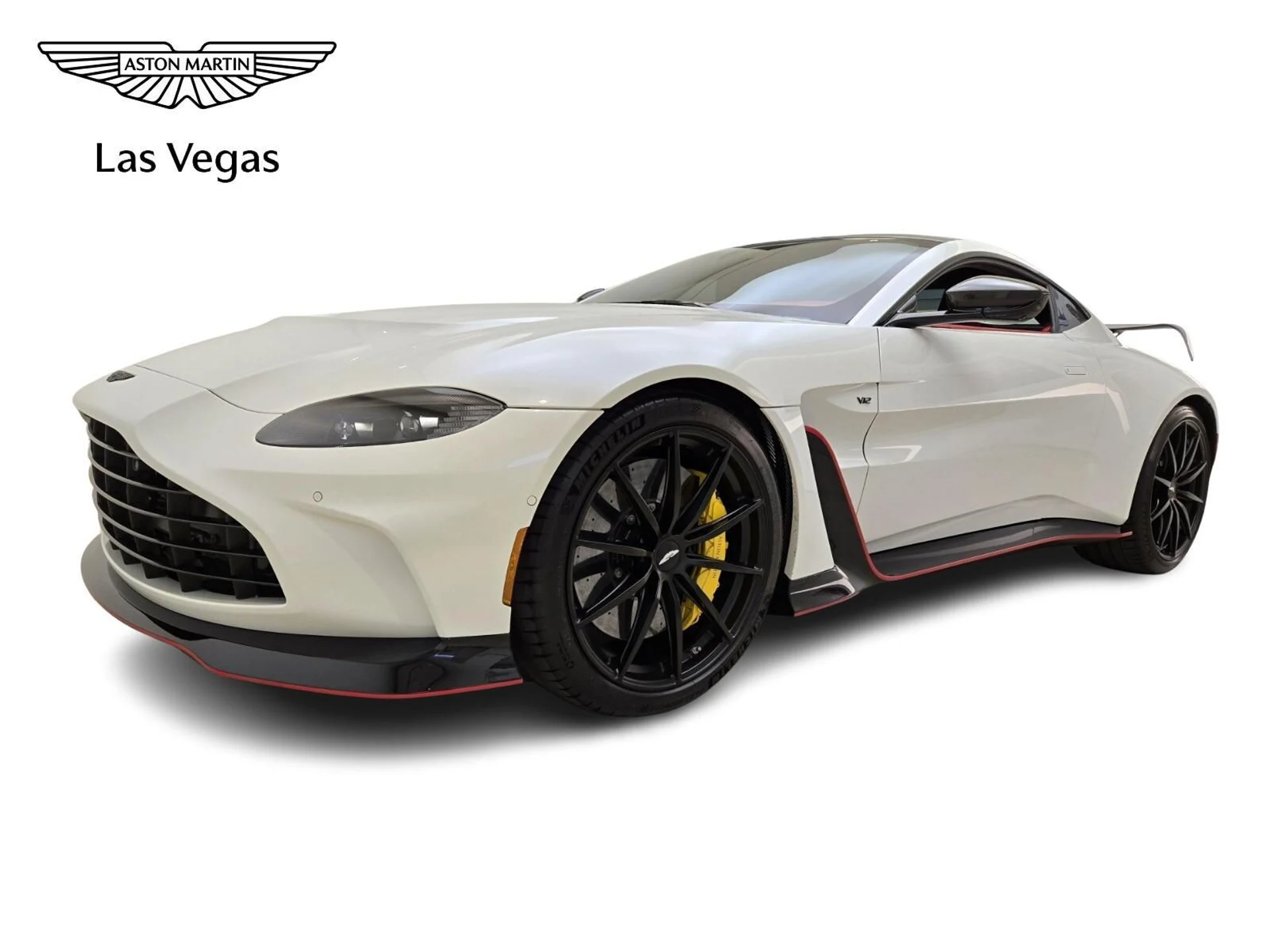 mph000_1034236304_Used_2023_Aston_Martin_Vantage_1766214020_23221e33b7