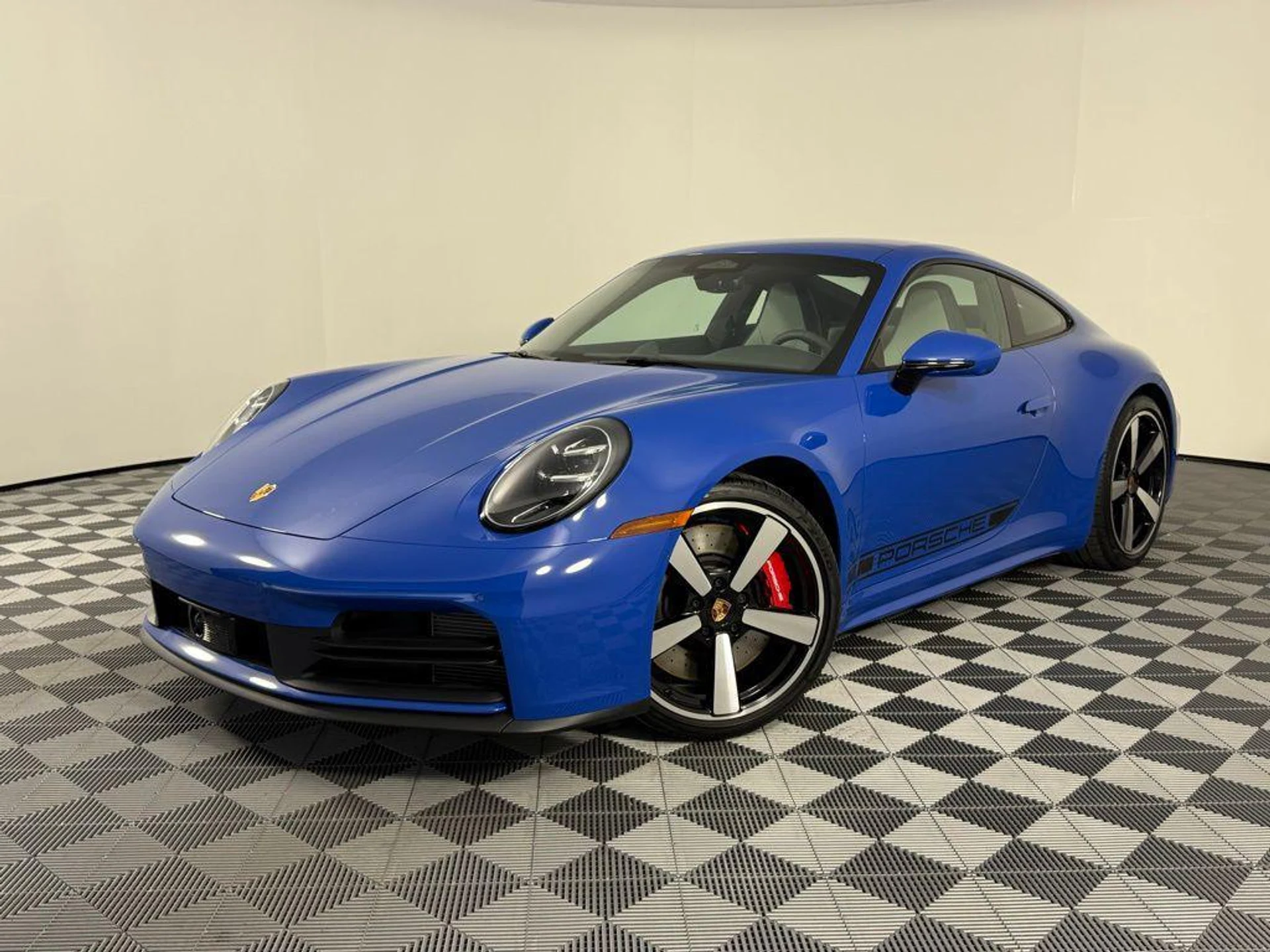 mph000_1053938284_XH_Ck62a_Ichnn_E_i_G0v_Pi1z_BBM_M_f9e652958e