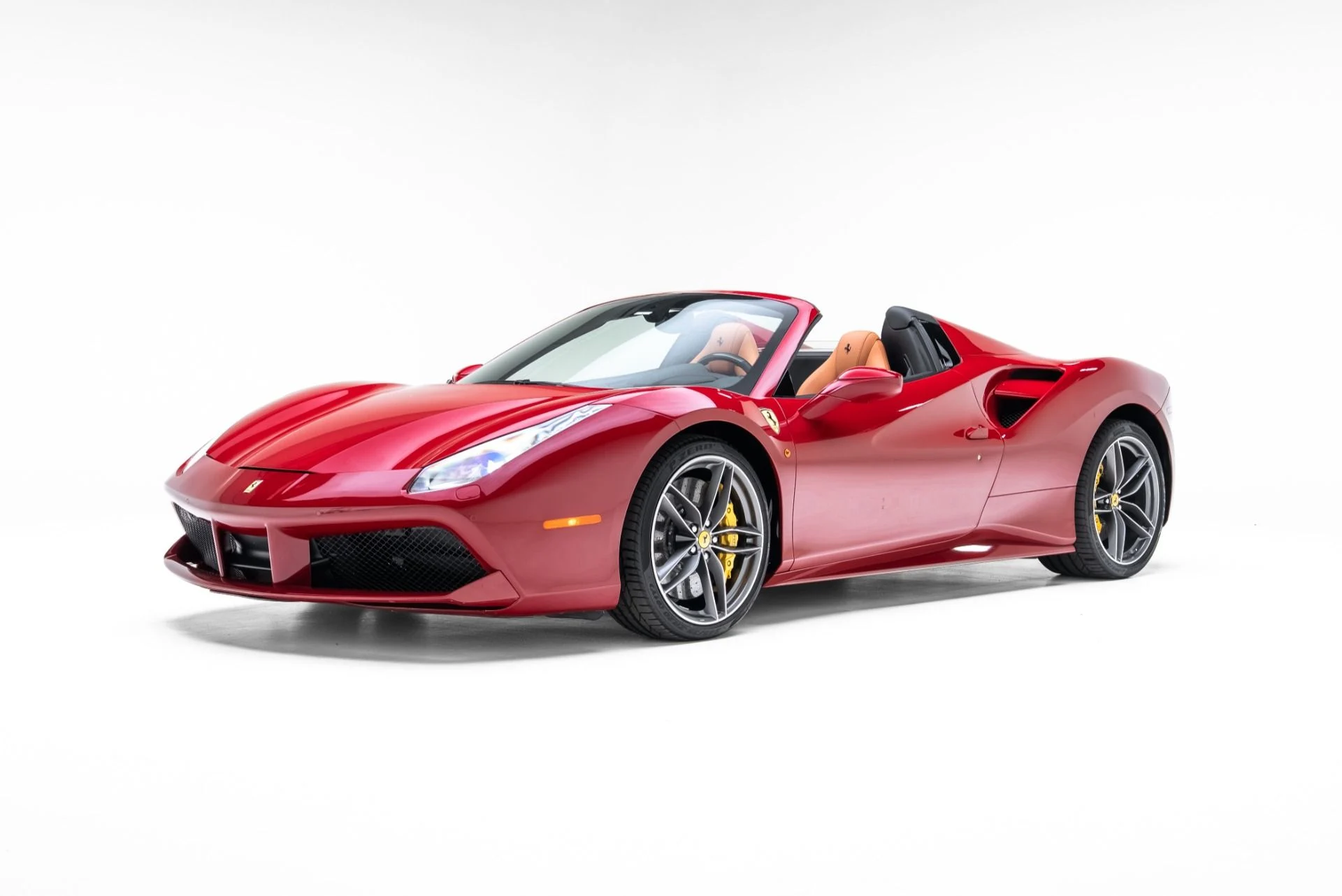 mph000_106535927_Used_2019_Ferrari_488_Spider_1773085874_8b838e9077