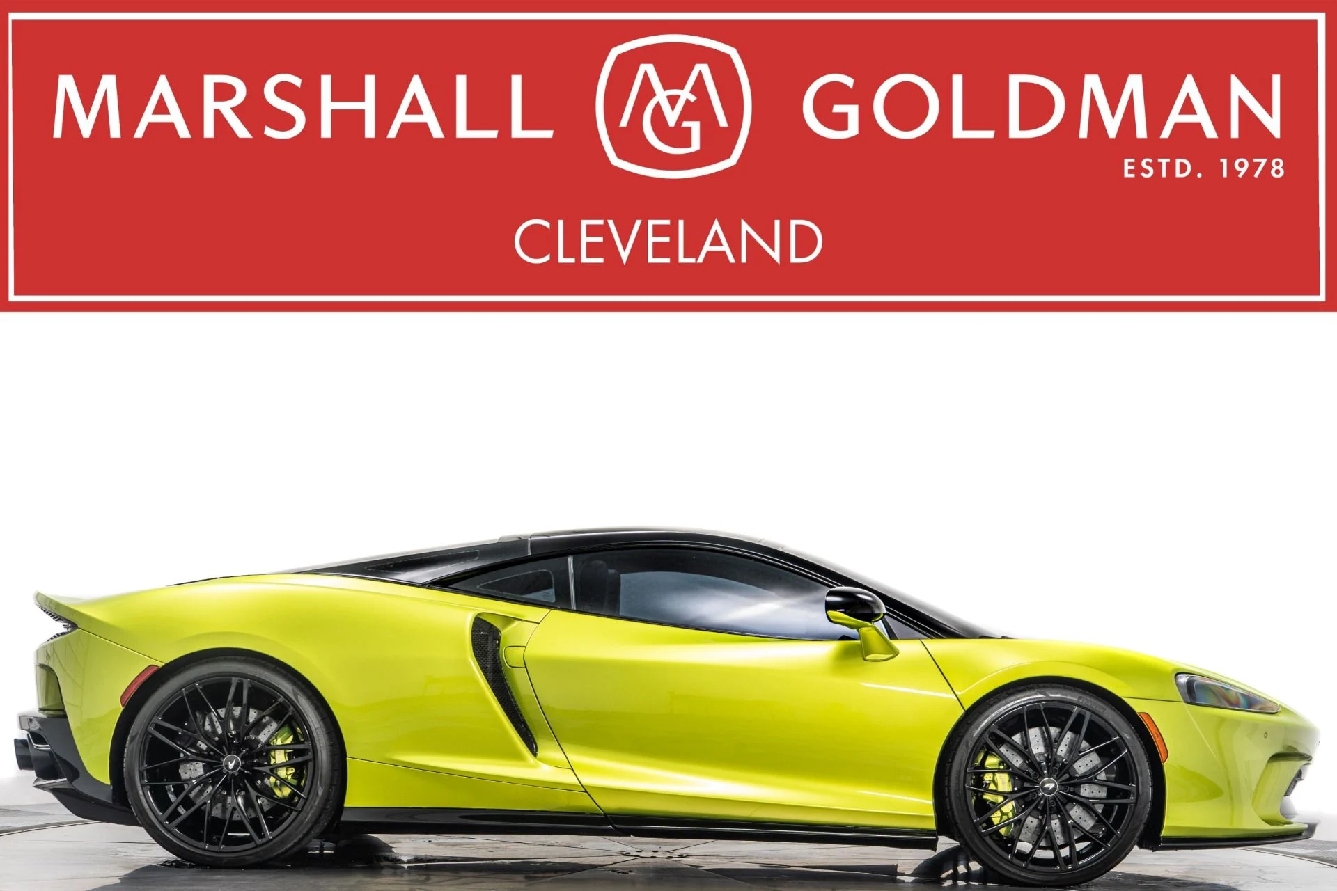 mph000_10673653_Used_2023_Mc_Laren_GT_Luxe_1755025490_ac68010240