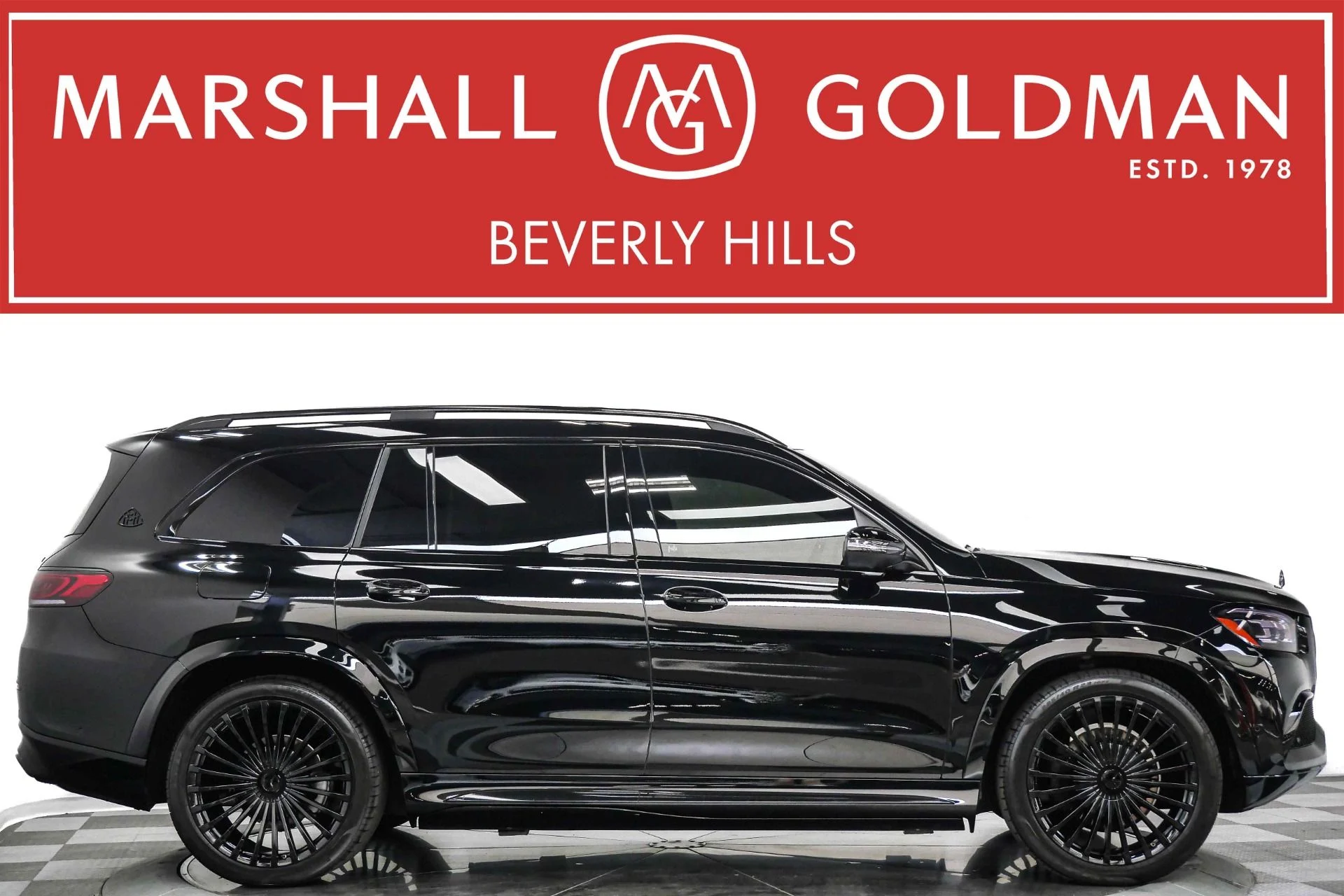 mph000_1067999653_Used_2023_Mercedes_Benz_Maybach_GLS_600_4_MATIC_4_Seat_Configuration_Rear_Refrigerator_1787325899_d62d040e58