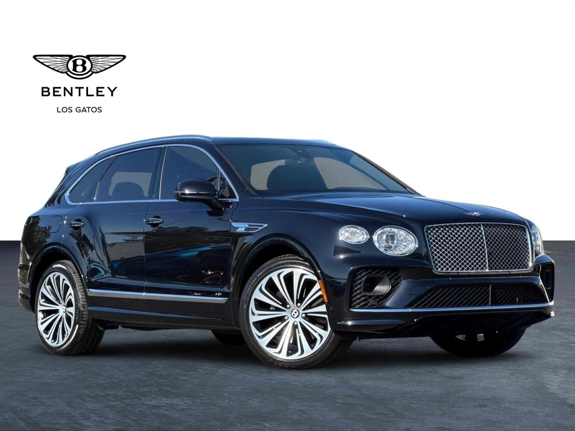 mph000_1081792747_Used_2022_Bentley_Bentayga_V8_1760603757_7a9897bbef