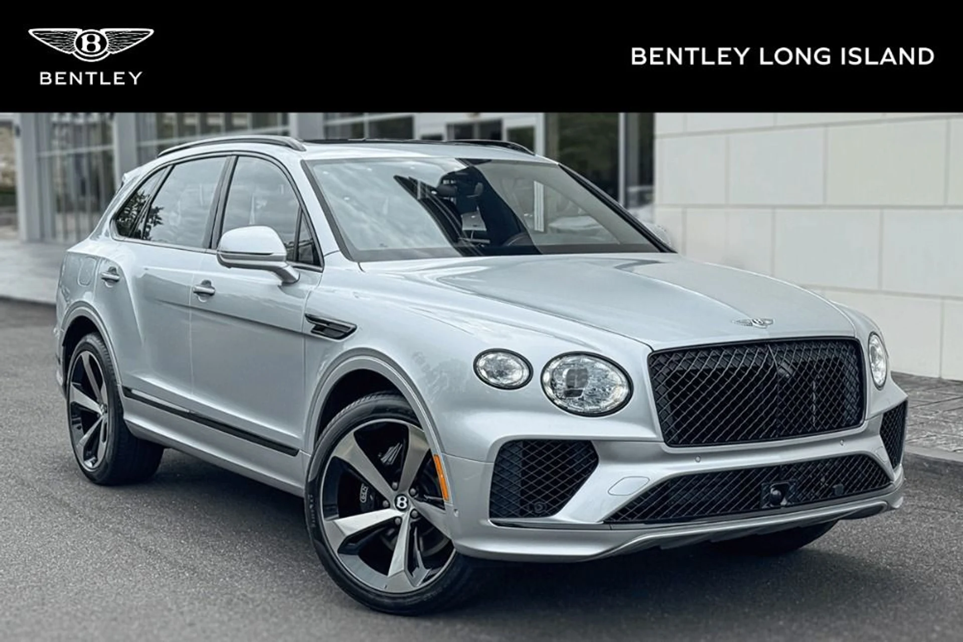 mph000_1097490368_New_2025_Bentley_Bentayga_V8_1757940189_9536af3096