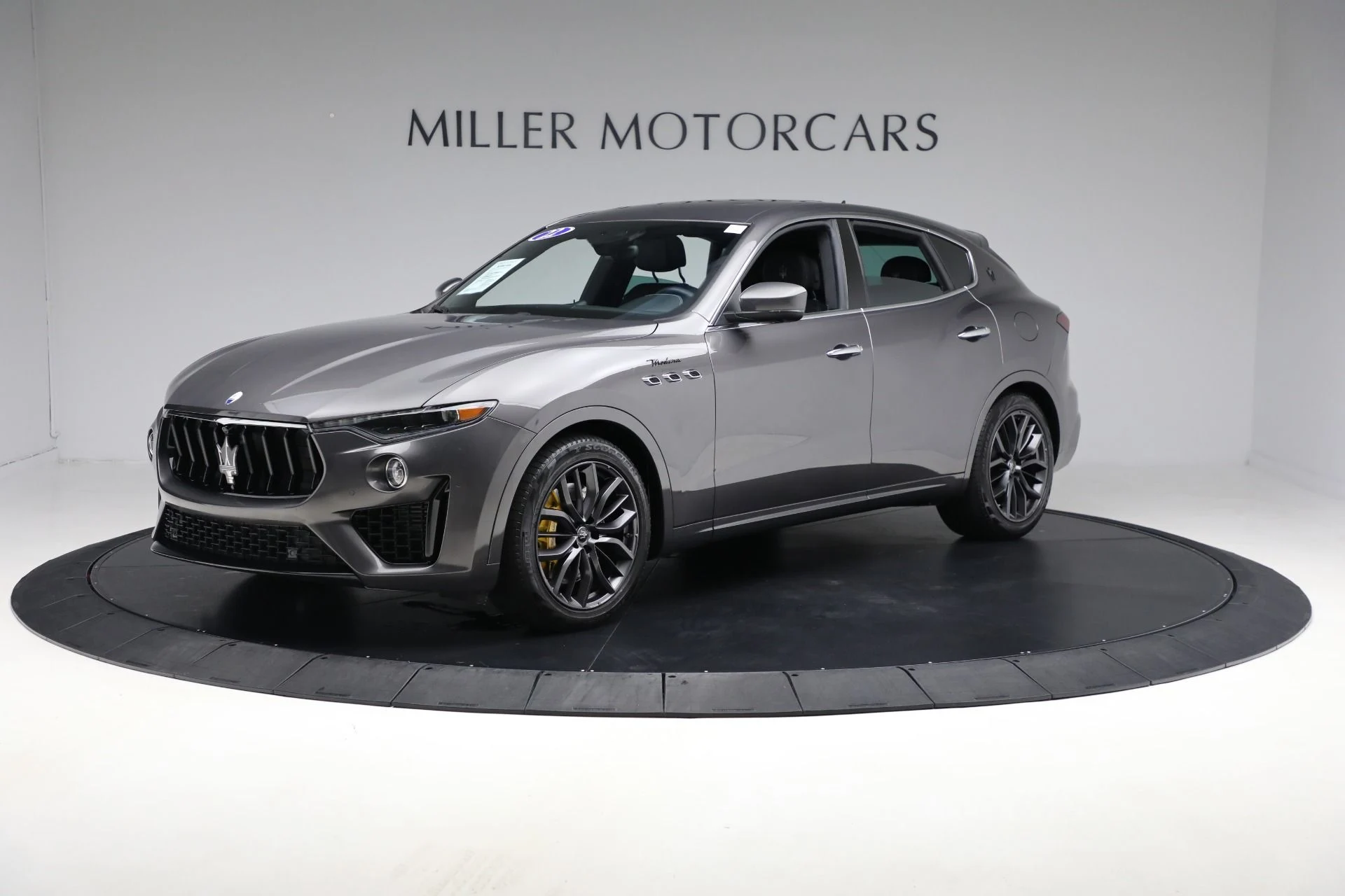 mph000_1104913622_Used_2022_Maserati_Levante_Modena_15871f371d