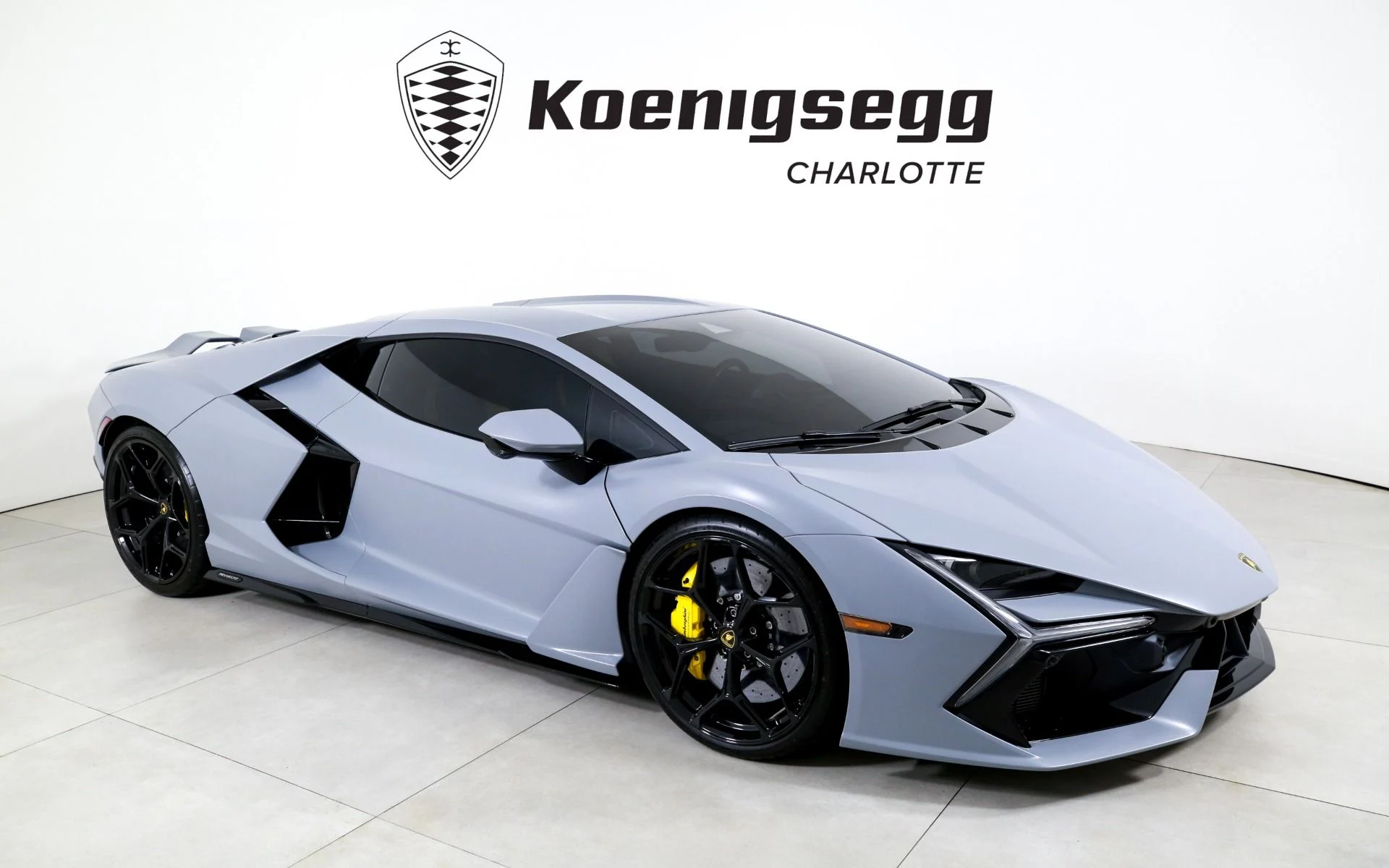 mph000_112275835_Used_2024_Lamborghini_Revuelto_1756310161_1511e5c604