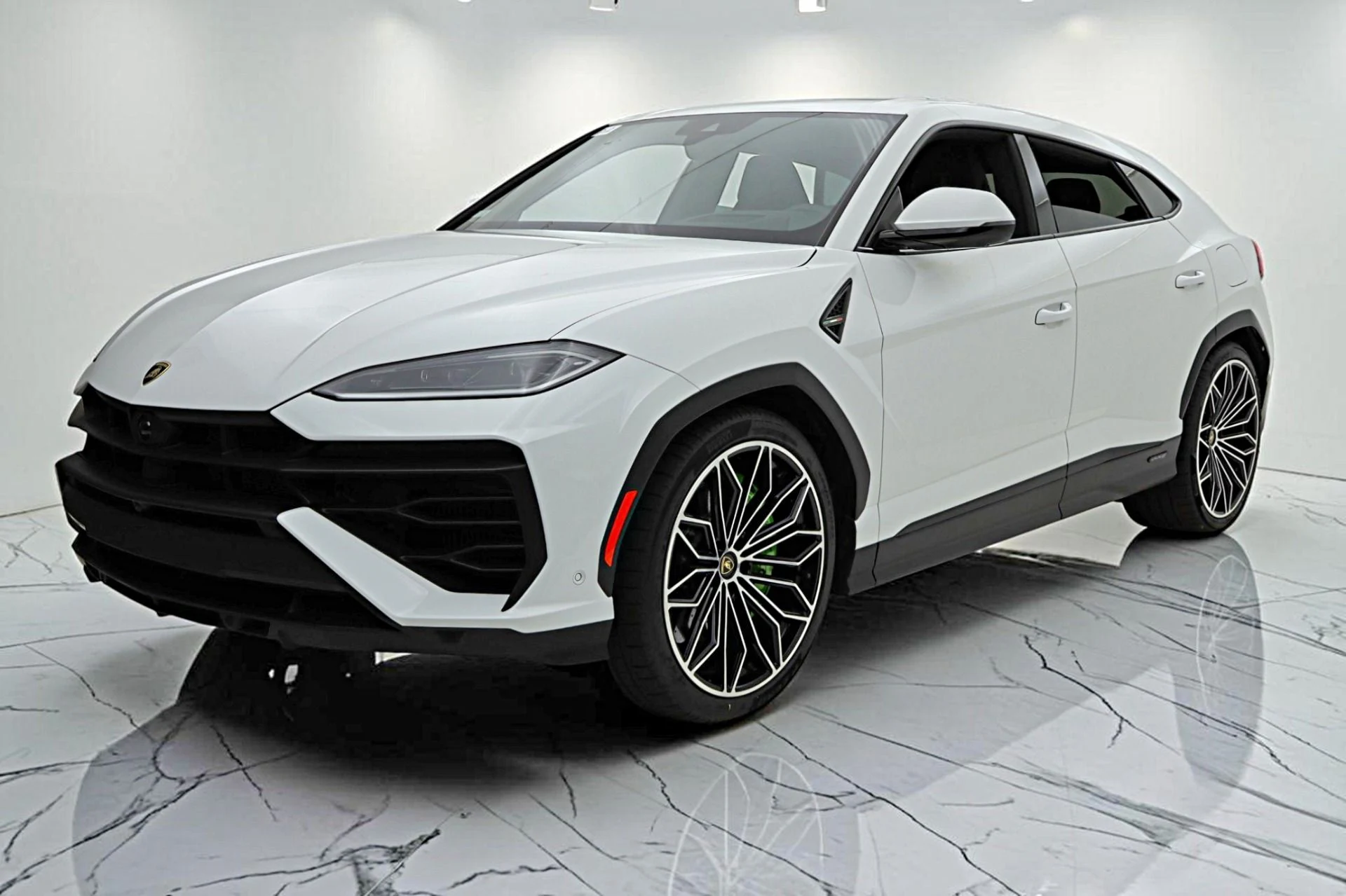 mph000_1125442242_New_2026_Lamborghini_Urus_SE_f703147f35